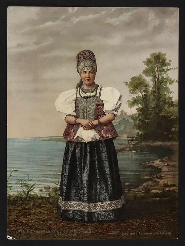 امرأة فلاحية بمقاطعة أرخانغيلسك - سبوتنيك عربي