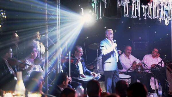 إحدى حفلات الفنان سمير جركس والفرقة الموسيقية - سبوتنيك عربي