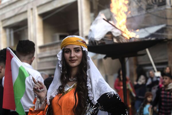 احتفالات الأكراد بعيد النوروز في سوريا، 21 مارس/ آذار 2019 - سبوتنيك عربي