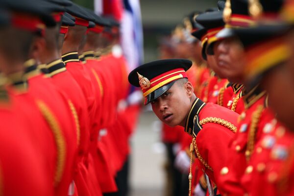 جنود حرس الشرف في مقر الجيش التايلاندي في بانكوك، 2 أبريل/ نيسان 2019 - سبوتنيك عربي