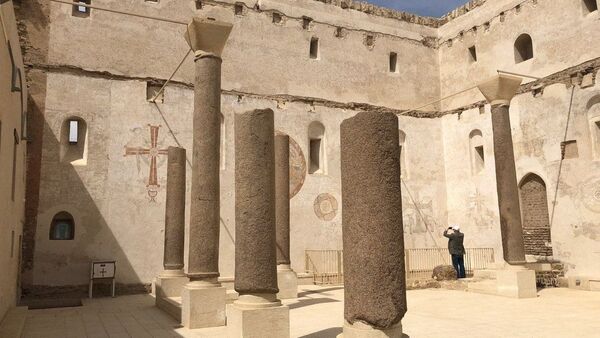الدير الأحمر في صعيد مصر - سبوتنيك عربي