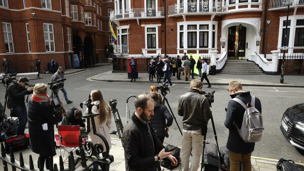 اعتقال مؤسس ويكيليكس جوليان أسانج في لندن، 11 أبريل/ نيسان 2019 - سبوتنيك عربي