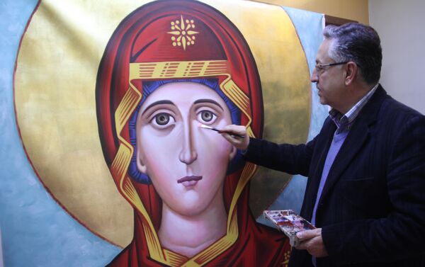 مايكل أنجلو سوريا يبدع الأيقونات البيزنطية على جدران الكنائس الدمشقية - سبوتنيك عربي