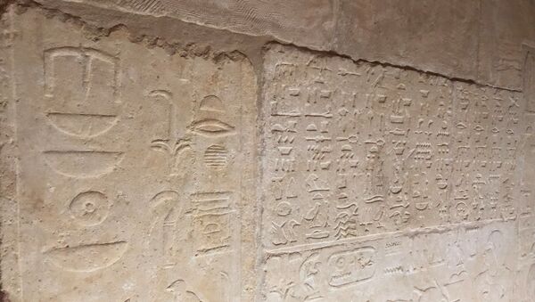 اكتشاف مقبرة أثرية في منطقة الأهرامات - سبوتنيك عربي