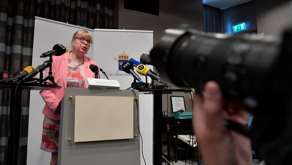 نائب المدعي العام السويدي بيرسون تعلن عن قرار بشأن التحقيق الأولي ضد مؤسس ويكيليكس أسانج في ستوكهولم - سبوتنيك عربي