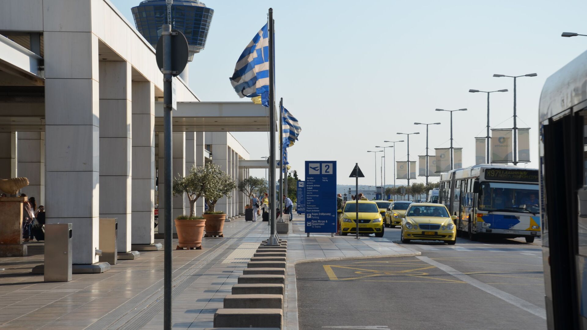 مطار أثينا الدولي في اليونان - سبوتنيك عربي, 1920, 28.07.2021