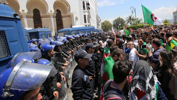 استمرار الاحتجاجات في الجزائر، 21 مايو/ أيار 2019 - سبوتنيك عربي