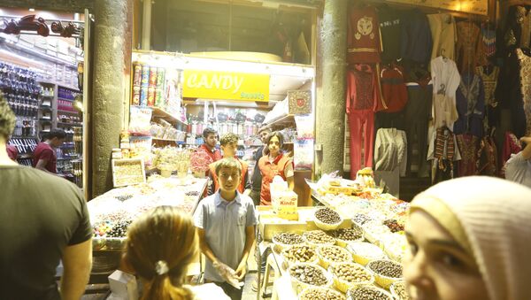 أسواق دمشق الشعبية تستعيد ازدحام أعياد ما قبل الحرب - سبوتنيك عربي