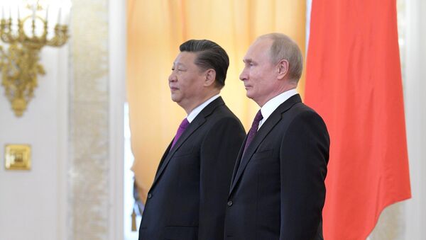 الرئيس فلاديمير بوتين يلتقي مع نظيره الصيني شي جين بينغ في الكرملين، موسكو 5 يونيو/ حزيران 2019 - سبوتنيك عربي