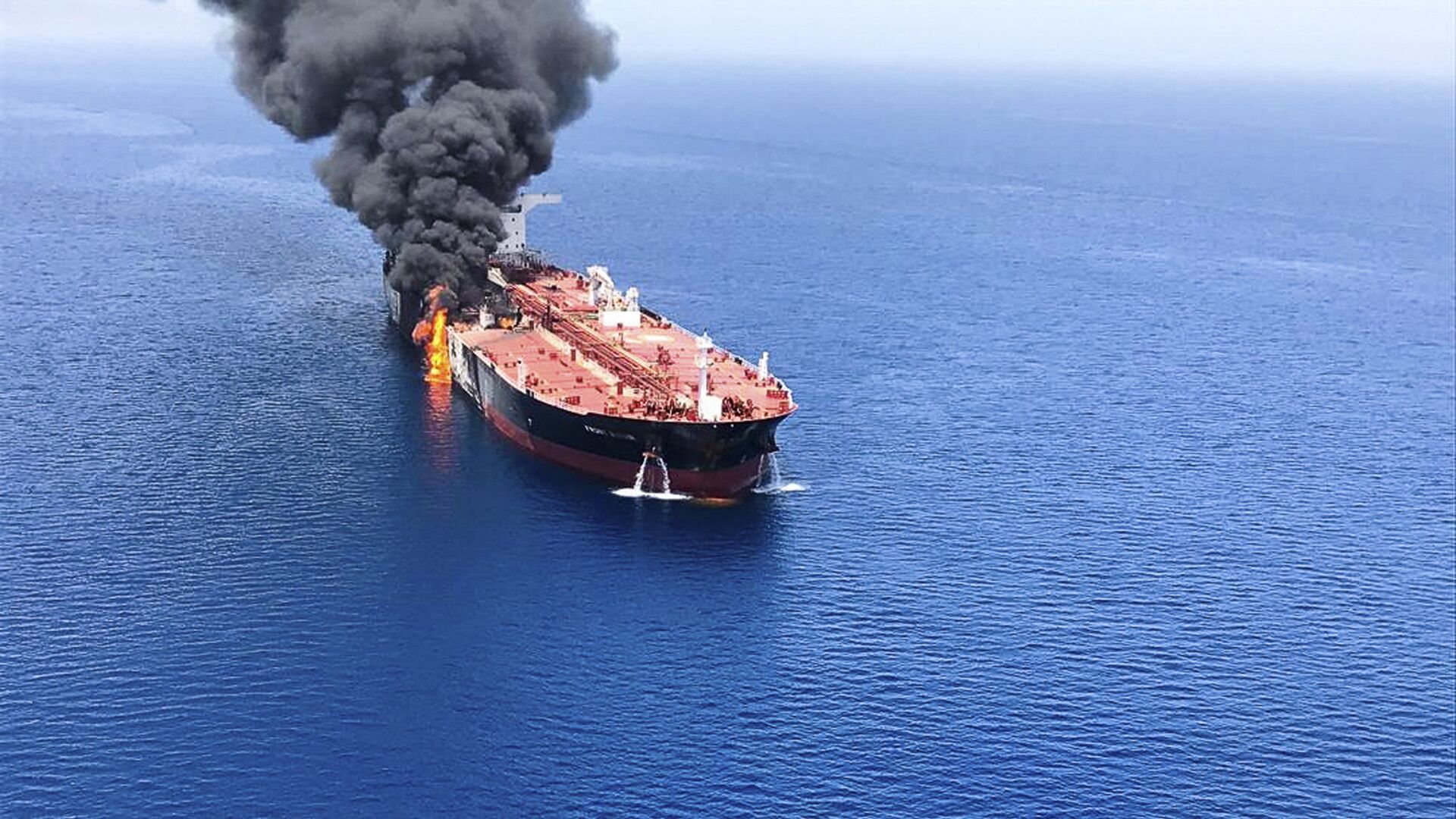 قيادي يمني لـ"سبوتنيك": استهداف السفن في البحر الأحمر يضع قواعد جديدة للحرب  - 12.12.2023, سبوتنيك عربي