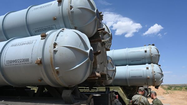 إس-300 (فافوريت) - أنظمة الصواريخ الروسية المضادة للطائرات بعيدة المدى - سبوتنيك عربي