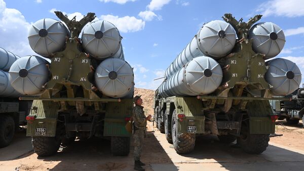 إس-300 (فافوريت) - أنظمة الصواريخ الروسية المضادة للطائرات بعيدة المدى - سبوتنيك عربي
