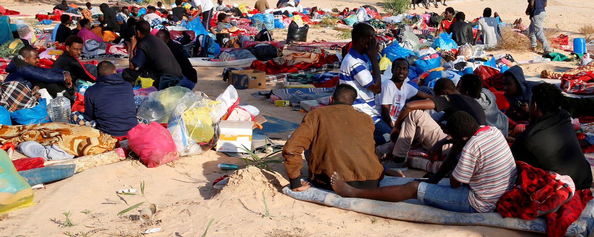 مركز الهجرة، المهاجرين الأفارقة في طرابلس، ليبيا 3 يوليو/ تموز 2019 - سبوتنيك عربي, 1920, 09.07.2019