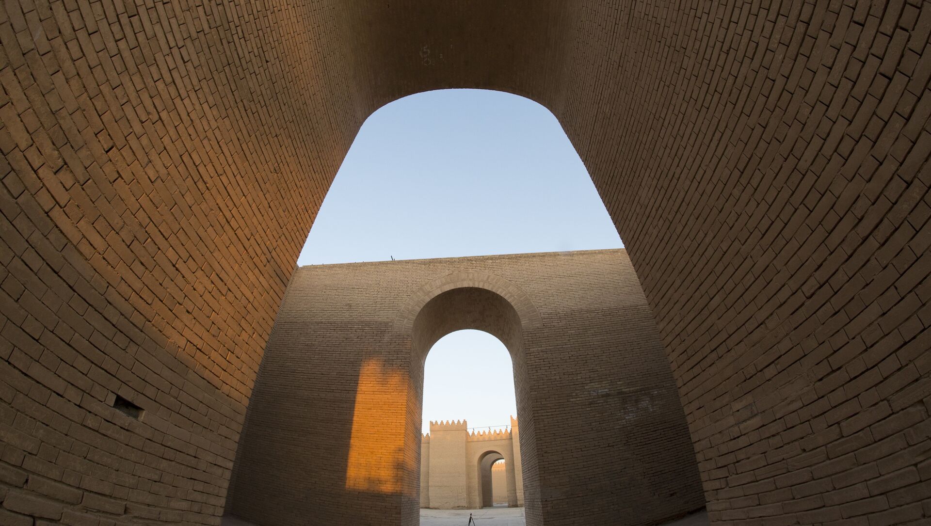 القصر الشمالي في موقع بابل الأثري القديم، جنوب العاصمة العراقية بغداد. - سبوتنيك عربي, 1920, 17.09.2021