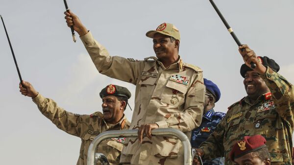 نائب رئيس المجلس العسكري السوداني قائد قوات الدعم السريع حميدتي - سبوتنيك عربي
