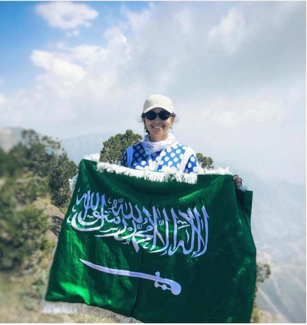 بالصور... فريق يضم 170 امرأة سعودية يتحدى أعلى قمم جبال العالم بالصور... فريق يضم 170 امرأة سعودية يتحدى أعلى قمم جبال العالم - سبوتنيك عربي