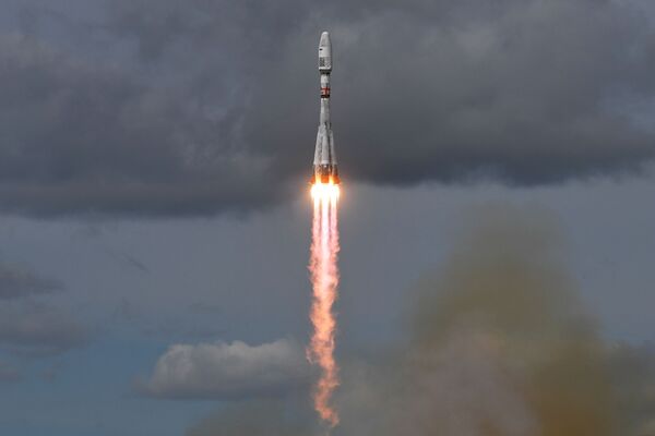 إطلاق صاروخ حامل سويوز-2.1بي والقمر الصناعي ميتيور-إم رقم 2-2 من محطة الإطلاق الفضائي الشرق - سبوتنيك عربي