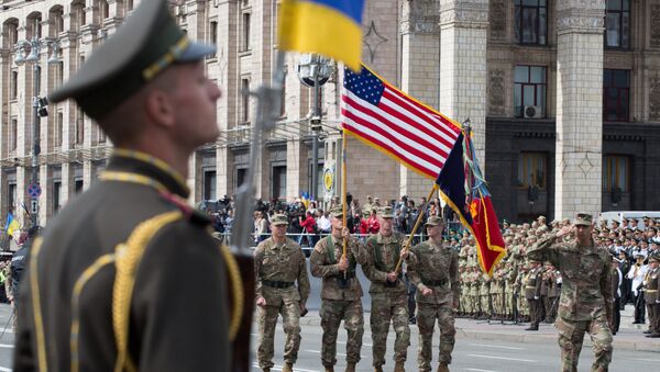 الناتو في كييف خلال الاحتفال بعيد استقلال أوكرانيا - سبوتنيك عربي