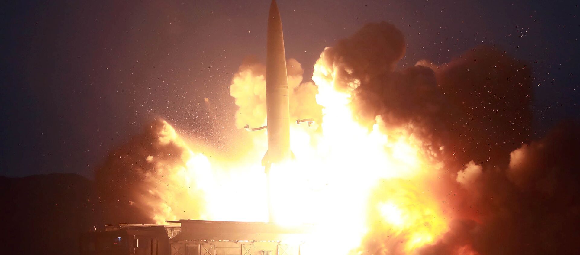  كوريا الشمالية - إطلاق نوع جديد من الصواريخ التكتيكية الموجهة، 7 أغسطس/ آب 2019 - سبوتنيك عربي, 1920, 13.09.2021