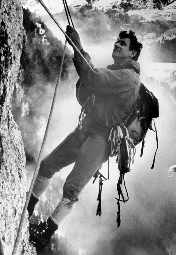 التسلق في جبال الألب، فرنسا 1968 - سبوتنيك عربي
