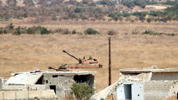 الجيش السوري يصطاد انتحاريا مع عربته ويدفن هجوما بلحظاته الأولى شمال حماة - سبوتنيك عربي