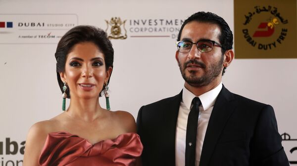 أحمد حلمي مع زوجته منى زكي - سبوتنيك عربي