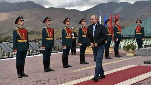 الرئيس الروسي فلاديمير بوتين في داغستان - سبوتنيك عربي