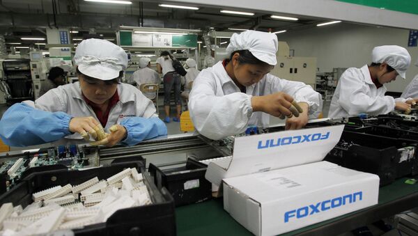 المصنع الصيني الرئيسي الذي تقوم فيه فوكسكون التايوانية بتصنيع معظم أجهزة آيفون - سبوتنيك عربي