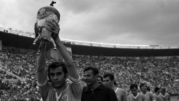 كأس الاتحاد السوفيتي والفائز فريق دينامو - سبوتنيك عربي