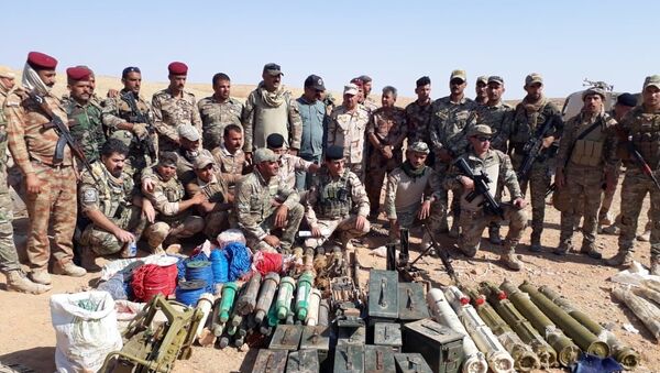 القوات العراقية تدمر مخازن أسلحة لـداعش في الحدود  - سبوتنيك عربي