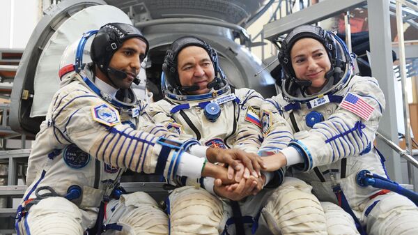 هزاع المنصوري، أول رائد فضاء إماراتي يتوجه إلى محطة الفضاء الدولية في 25 سبتمبر/ أيلول 2019 - سبوتنيك عربي