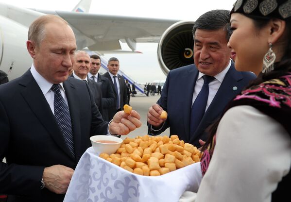 زيارة الرئيس الروسي فلاديمير بوتين إلى بيشكيك، قرغيزيا (قرغيزستان) 28 مارس/ آذار 2019 - سبوتنيك عربي