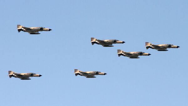 سرب طائرات تابعة لقوات الجيش الإيراني - سبوتنيك عربي