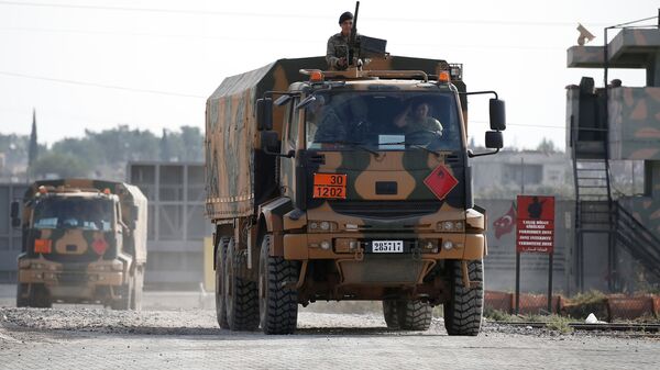 قوات الجيش التركي يعودون من بلدة تل أبيض، الحدود السورية التركية، سوريا، تركيا 21 أكتوبر 2019 - سبوتنيك عربي