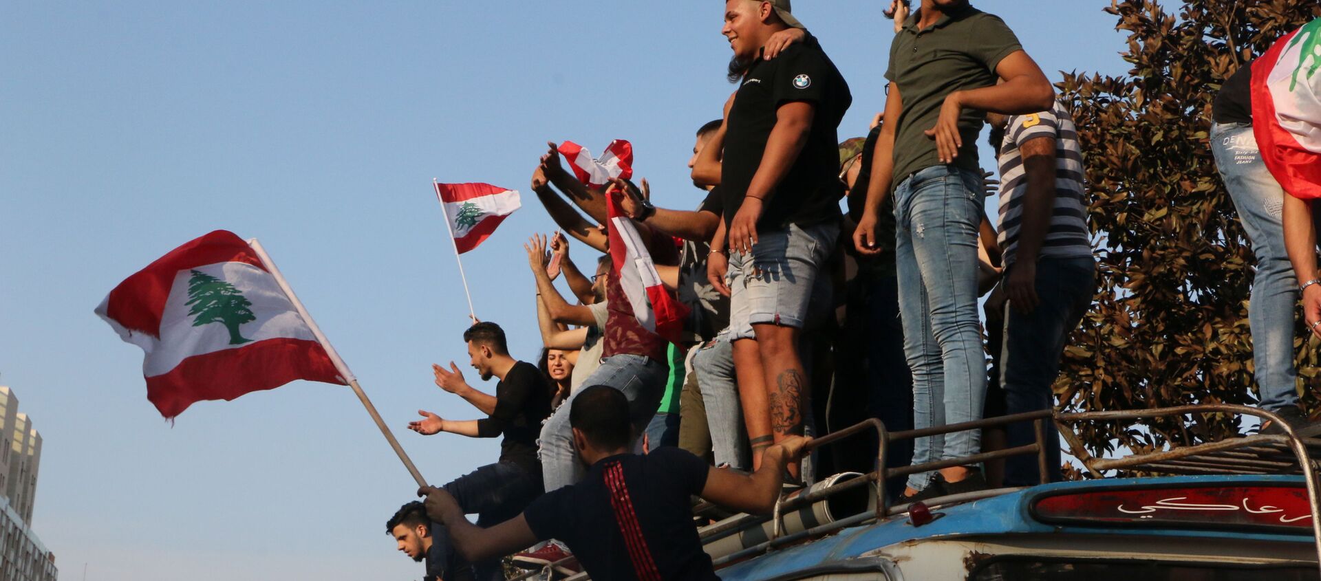 استمرار الاحتجاجات في لبنان، 22 أكتوبر 2019 - سبوتنيك عربي, 1920, 26.10.2019