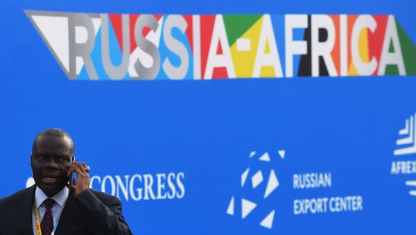 قمة روسيا- إفريقيا والمنتدى الاقتصادي الروسي- الأفريقي في سوتشي، 23 أكتوبر 2019 - سبوتنيك عربي