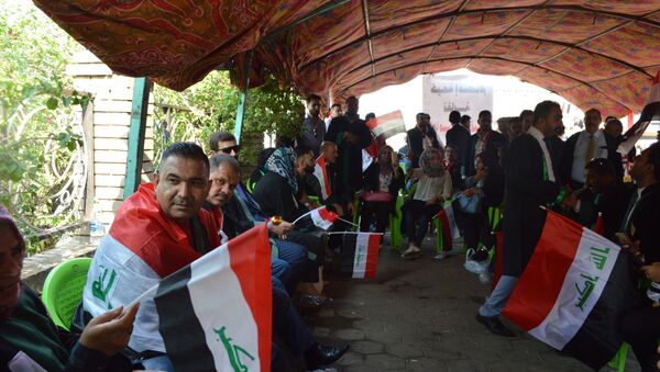 محامو العراق يتكفلون قضايا المتظاهرين مجانا  - سبوتنيك عربي