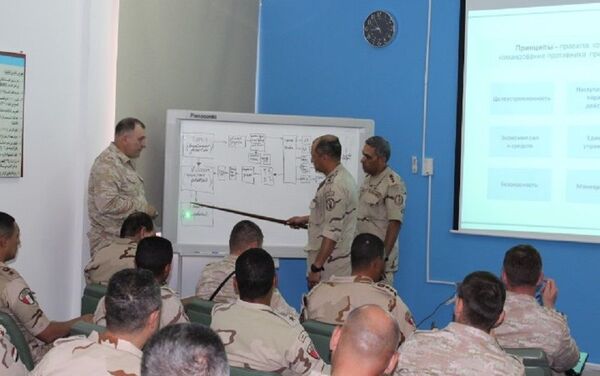 محاضرات تدريبية خلال فعاليات سهم الصداقة بين القوات المسلحة المصرية والروسية  - سبوتنيك عربي