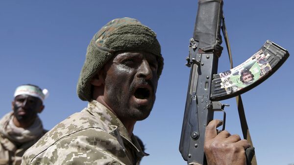 جندي تابع لجماعة أنصار الله في اليمن - سبوتنيك عربي