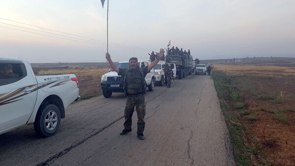 الجيش السوري ينتشر على طول الحدود السورية التركية  - سبوتنيك عربي