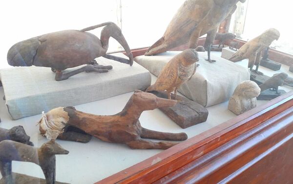 تماثيل فرعونية لحيوانات وطيور مقدسة عثر عليها في سقارة - سبوتنيك عربي