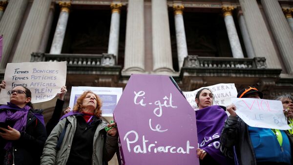 مسيرة ضد العنف الأسري في فرنسا - سبوتنيك عربي