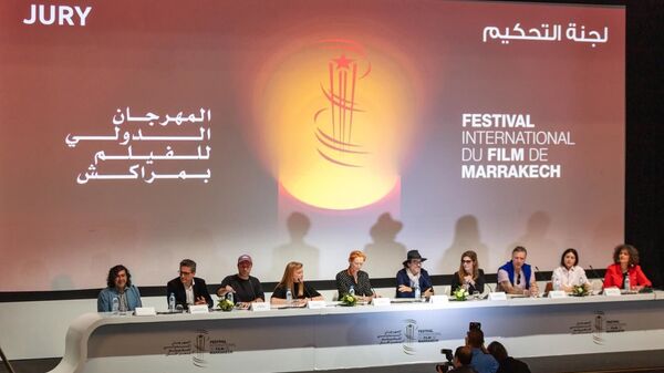 لجنة تحكيم المسابقة الرسمية في مهرجان مراكش الدولي للفيلم الـ18، المغرب، 30 نوفمبر/ تشرين الثاني 2019 - سبوتنيك عربي