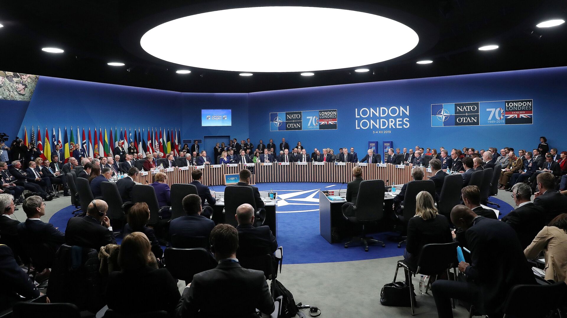 Пленарная сессия саммита НАТО в Великобританииقمة الناتو في لند، 4 ديسمبر 2019 - سبوتنيك عربي, 1920, 15.06.2022
