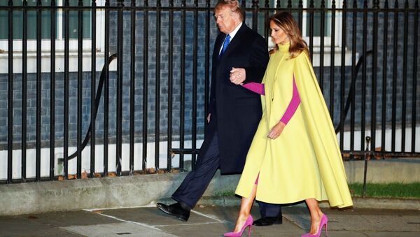 الرئيس دونالد ترامب والسيدة الأولى ميلانيا ترامب قبل بدء قمة الناتو في لندن، 3 ديسمبر 2019 - سبوتنيك عربي