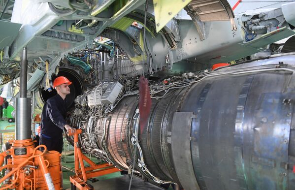 المقاتلة ميغ-35 متعددة المهام خلال مرحلة التجميع في مصنع لوخوفيتسكي في ضواحي موسكو - سبوتنيك عربي