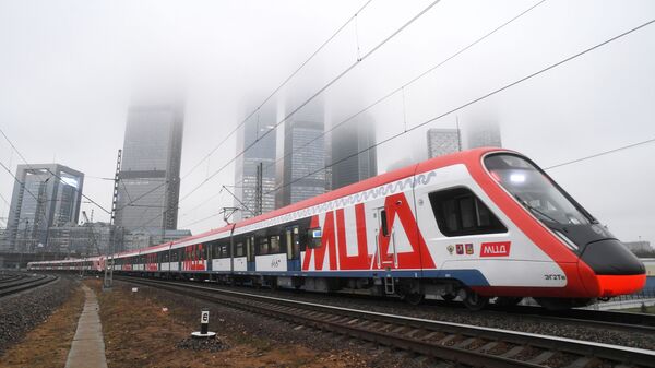 اطلاق قطار جديد على الخط المركزي في محطة تيستوفسكايا في موسكو، 10 ديسمبر 2019 - سبوتنيك عربي