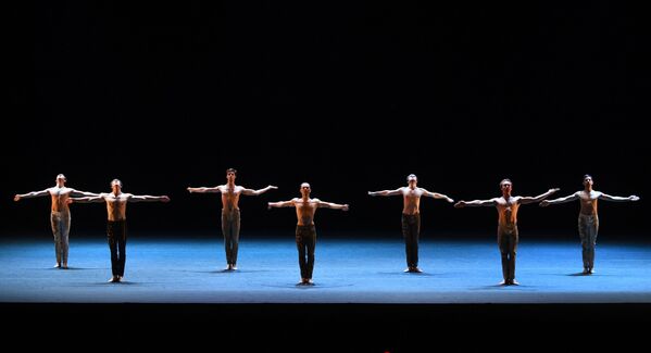 مسرحية كاك ديخانيه (مثل التنفس) على مسرح بولشوي في موسكو - سبوتنيك عربي