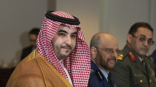 نائب وزير الدفاع السعودي الأمير خالد بن سلمان في اجتماع مع وزير الدفاع الأمريكي مارك إسبر في البنتاغون - سبوتنيك عربي