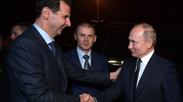 الرئيس الروسي  فلاديمير بوتين والرئيس السوري بشار الأسد بعد انتهاء اللقاء في دمشق، سوريا 7 يناير 2020 - سبوتنيك عربي